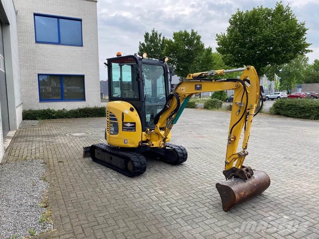 Komatsu PC26MR-3 Міні-екскаватори < 7т