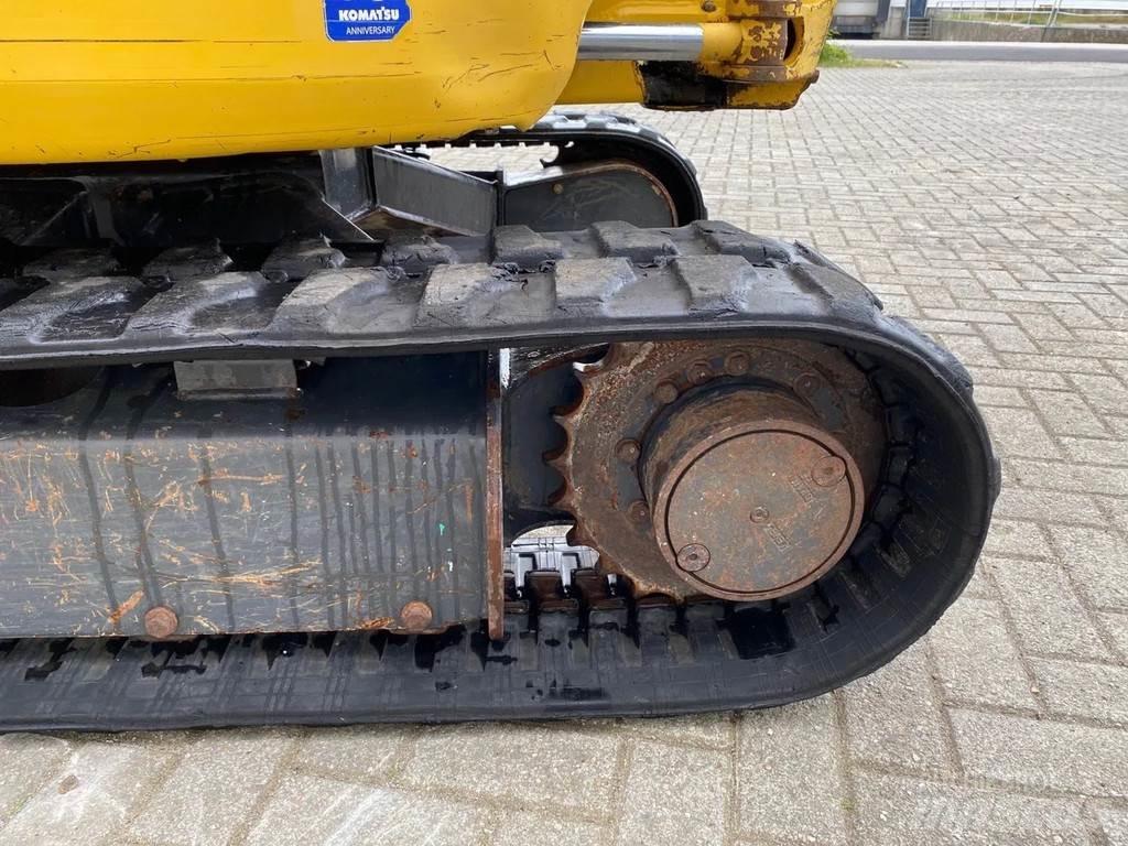 Komatsu PC26MR-3 Міні-екскаватори < 7т