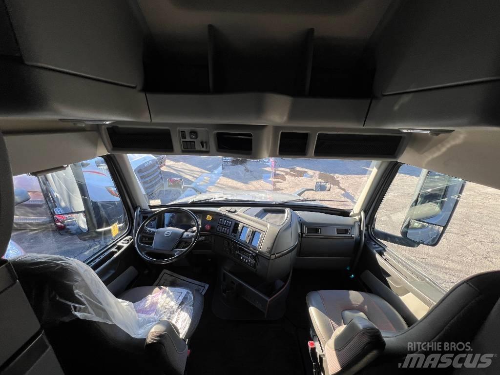 Volvo VNL860 Тягачі