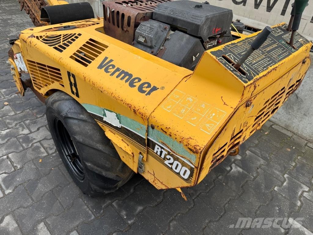 Vermeer RT200 Канавокопачі