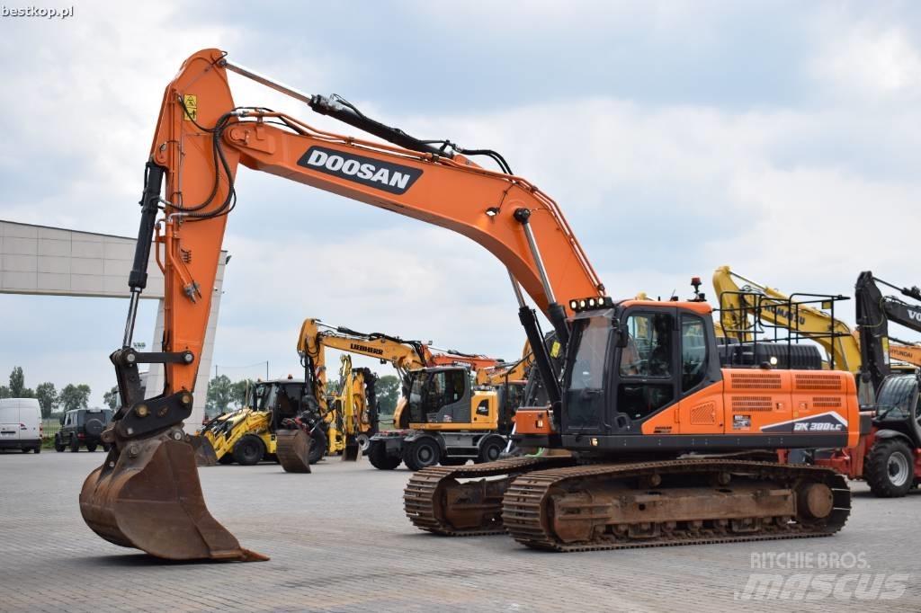 Doosan DX 300 LC-7 Гусеничні екскаватори