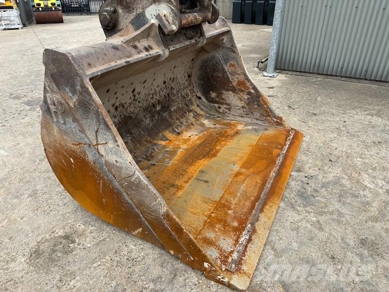 Volvo ECR 305 C L Гусеничні екскаватори