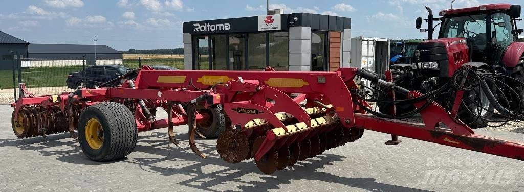 Väderstad Topdown300 Культиватори