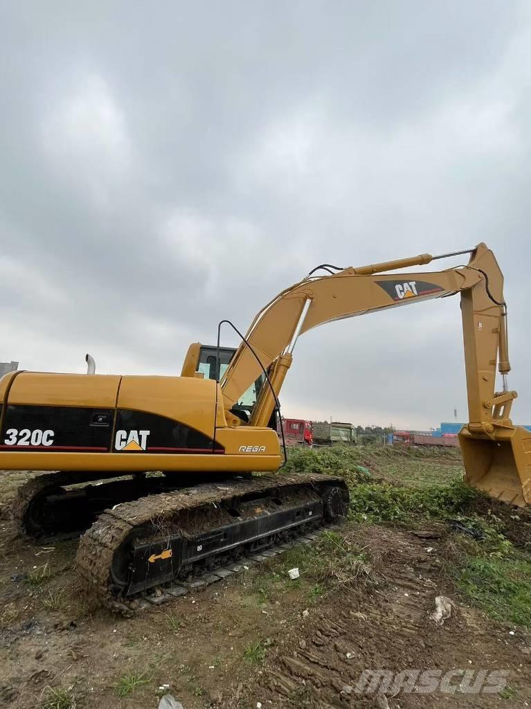 CAT 320 C Гусеничні екскаватори