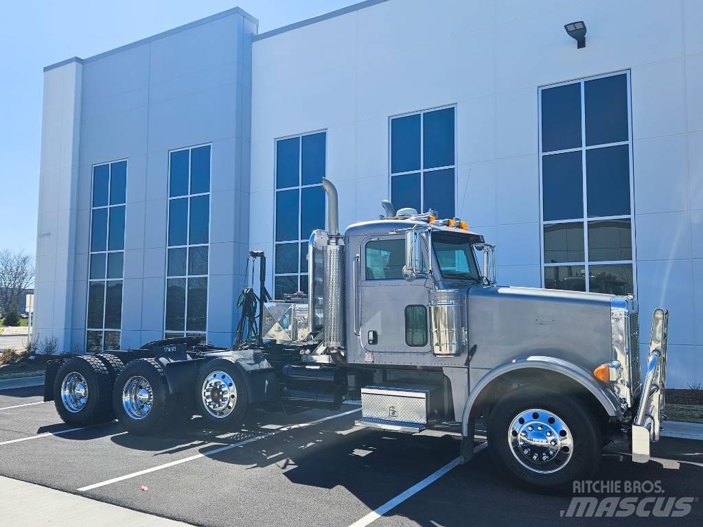 Peterbilt 378 Тягачі