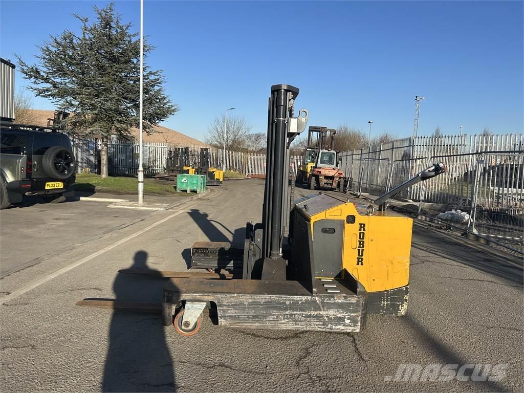 SBP XT HD 4VR 2520 Чотириходові річ-траки