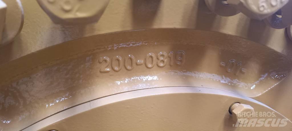 CAT 988 H Осі