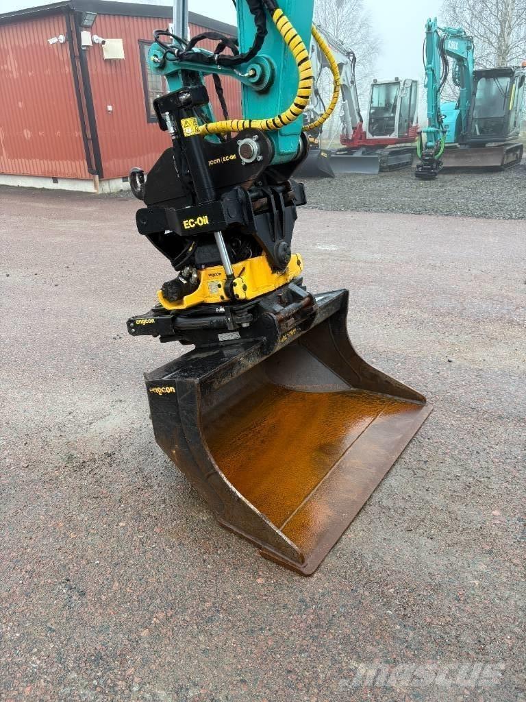 Kobelco K75SR-7 Середні екскаватори 7т. - 12т.