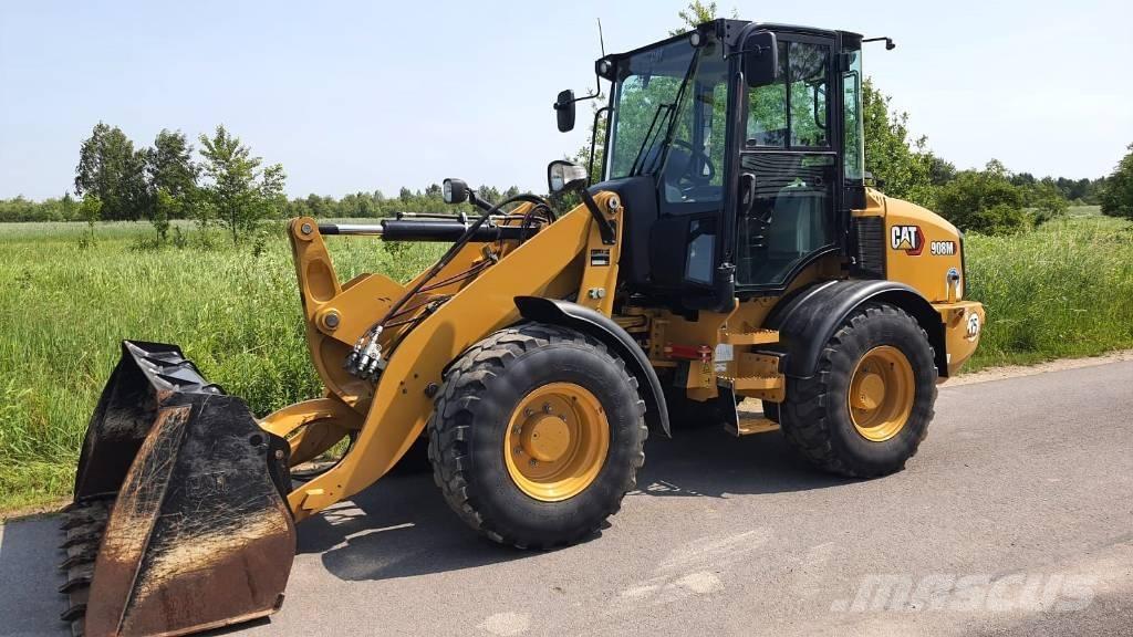 CAT 908M  Cat 908 Фронтальні навантажувачі