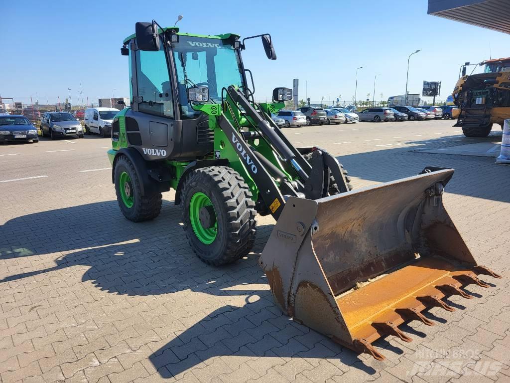 Volvo JL25H ELECTRIC Фронтальні навантажувачі