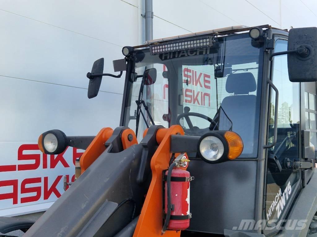 Hitachi ZW 75-6 Фронтальні навантажувачі
