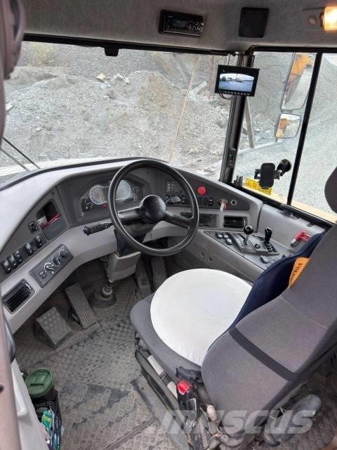 Volvo A45G Зчленовані самоскиди