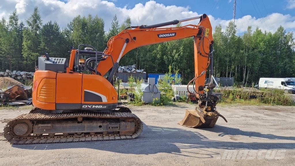 Doosan DX 140 LCR Гусеничні екскаватори