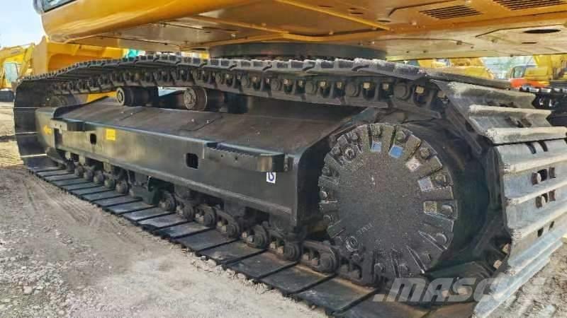 CAT 320D Гусеничні екскаватори