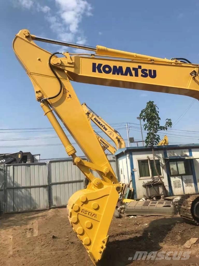 Komatsu PC 220-8 Гусеничні екскаватори