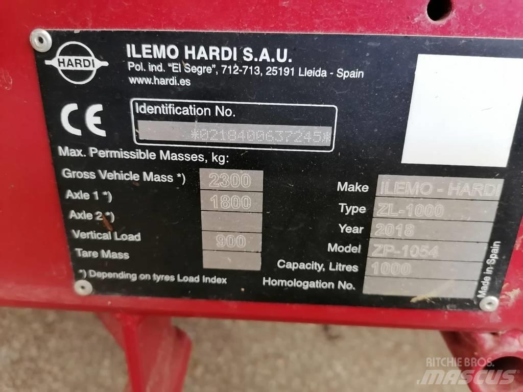 Hardi Neptun Причіпні обприскувачі