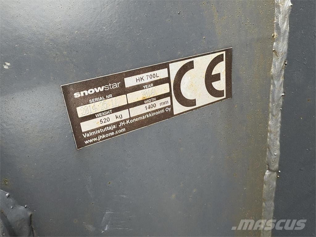 Snowstar HK700L Розсіювачі солі та піску