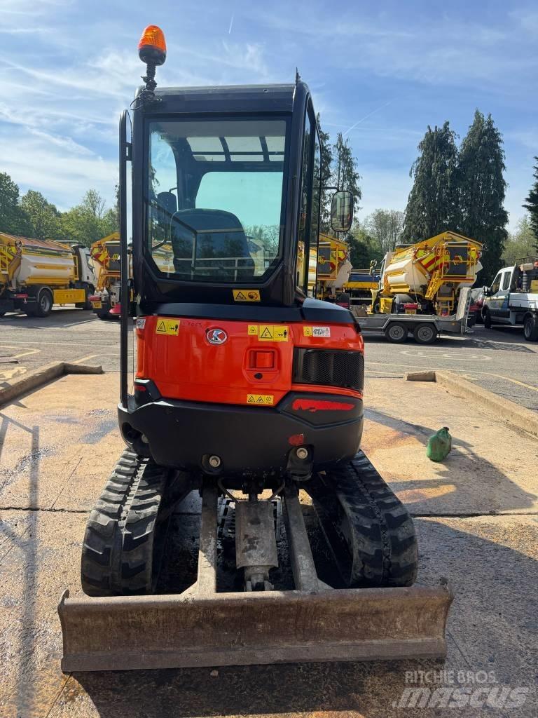 Kubota U 27-4 Міні-екскаватори < 7т
