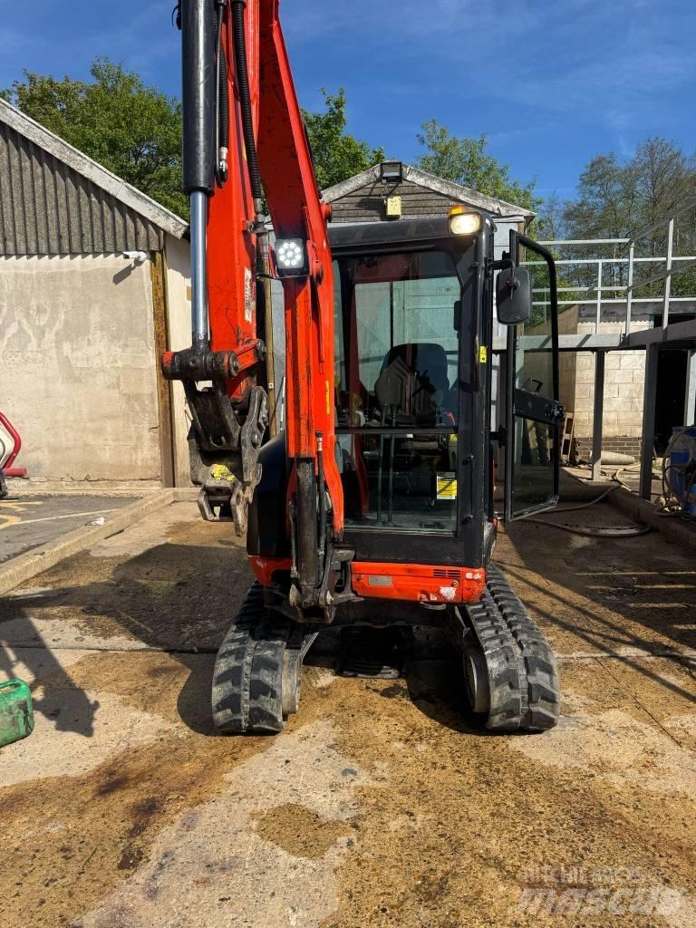Kubota U 27-4 Міні-екскаватори < 7т