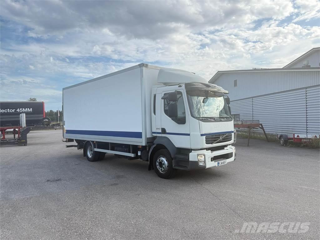 Volvo FL240 4x2 Фургони