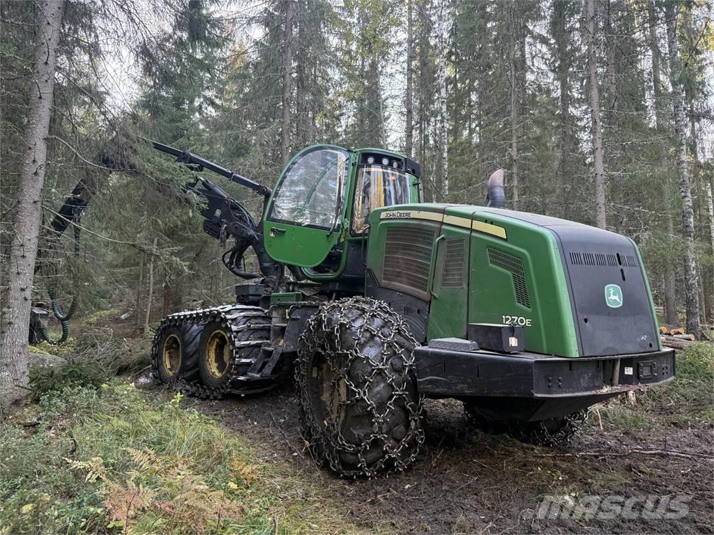 John Deere 1270E Харвестери