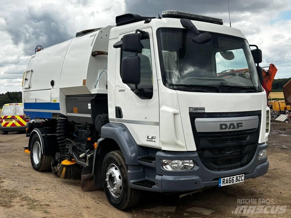 DAF LF 220 Вантажівки / спеціальні