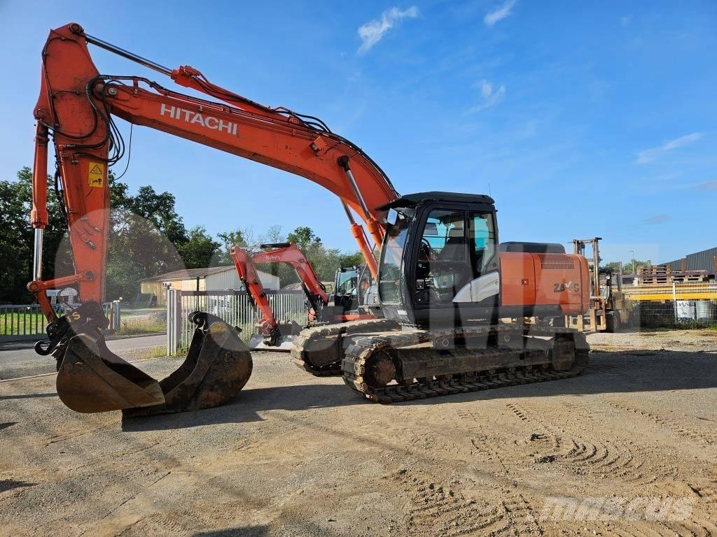 Hitachi ZX 210 LC Гусеничні екскаватори