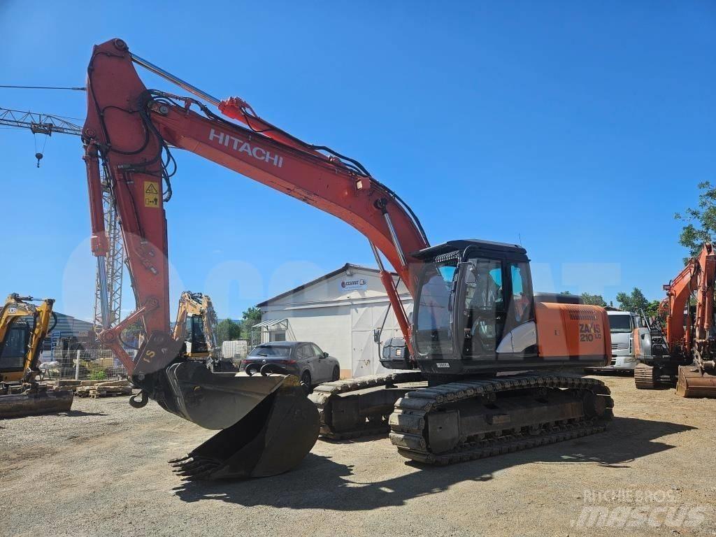 Hitachi ZX 210 LC Гусеничні екскаватори