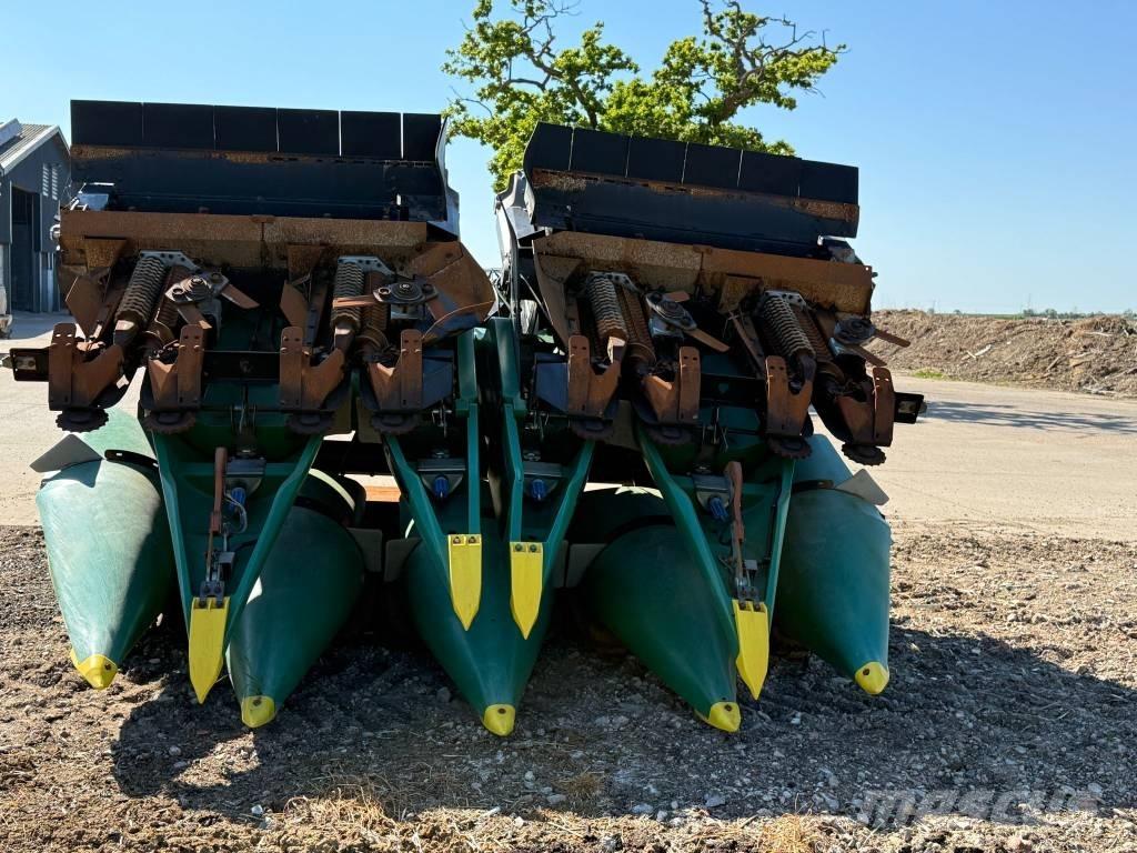 John Deere S 690 i Зернозбиральні комбайни