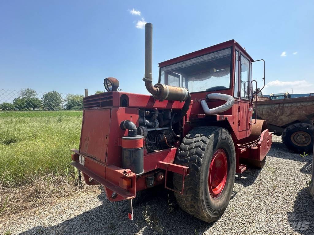 Hamm HW 2304 S Грунтові котки