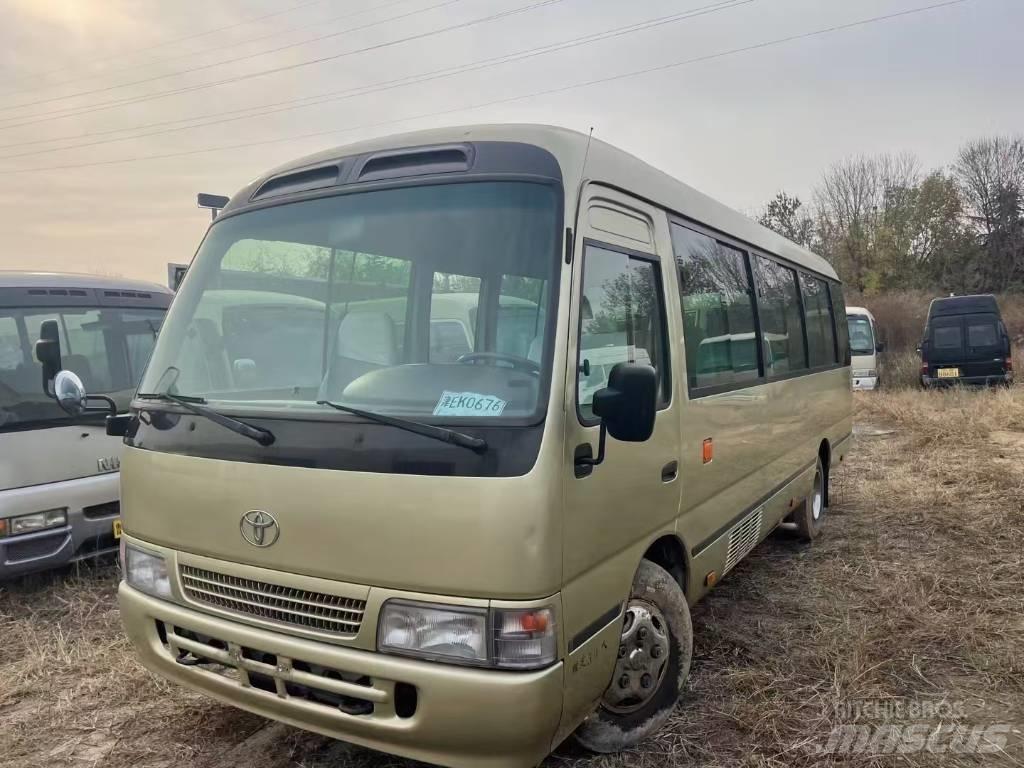 Toyota Coaster Міжміські автобуси