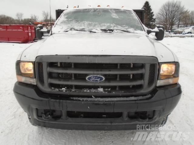 Ford F 550 SD Вантажівки-платформи/бокове розвантаження