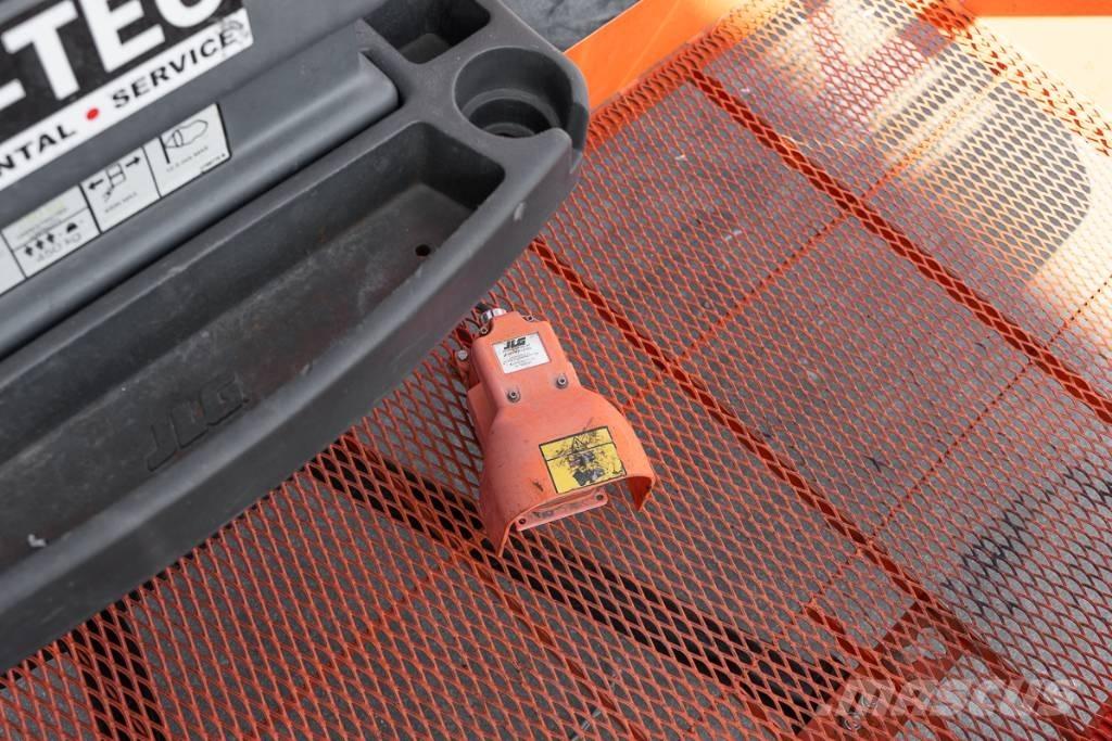 JLG 1350 SJP Телескопічні підйомники