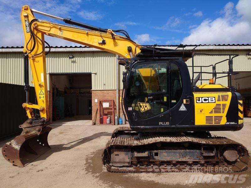 JCB JS130LC Plus+ Гусеничні екскаватори