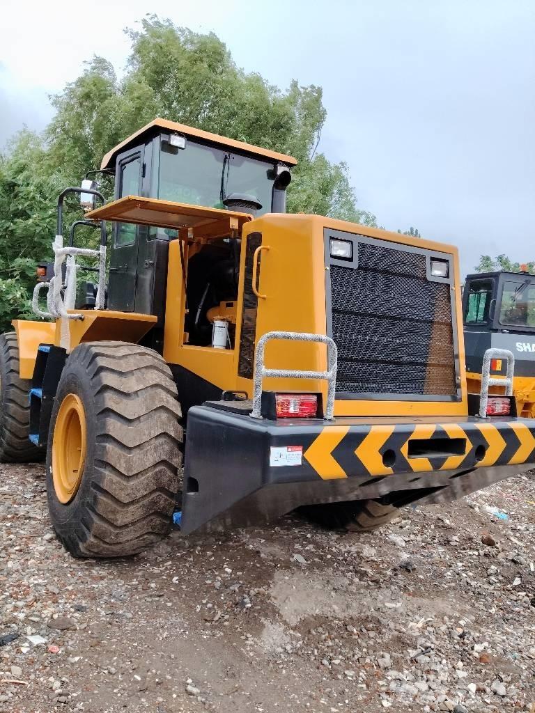 XCMG ZL 50 GN Фронтальні навантажувачі