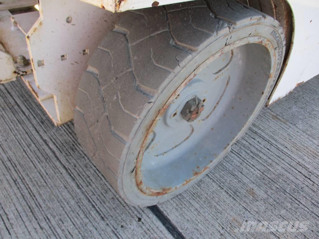 Genie GS 2046 Підйомники-ножиці