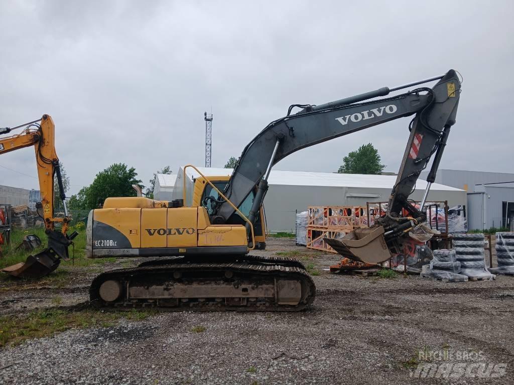 Volvo EC 210 B LC Гусеничні екскаватори