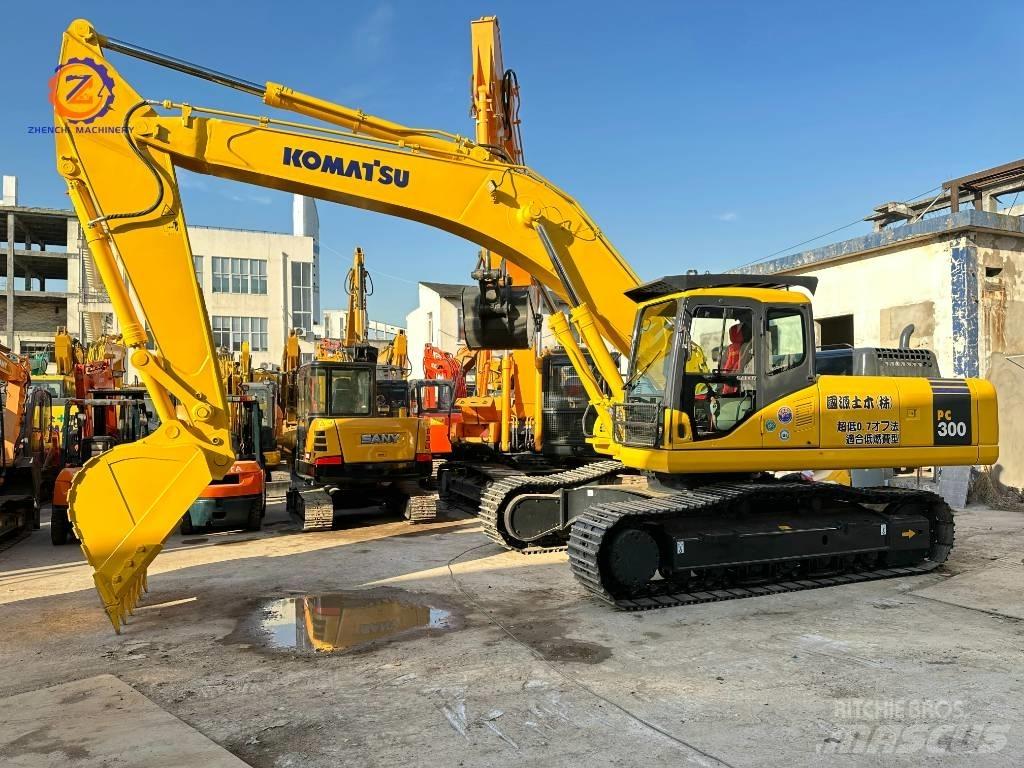 Komatsu PC 300 Гусеничні екскаватори