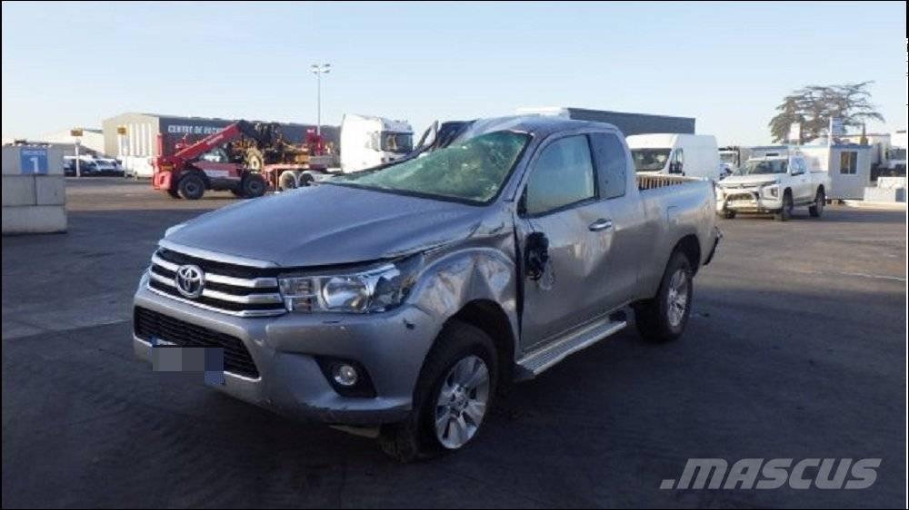 Toyota Hilux 5 Інше