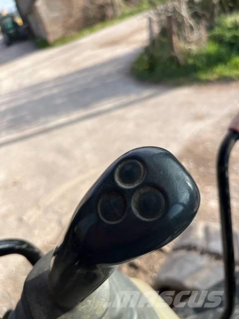 CASE CX 80 C Середні екскаватори 7т. - 12т.