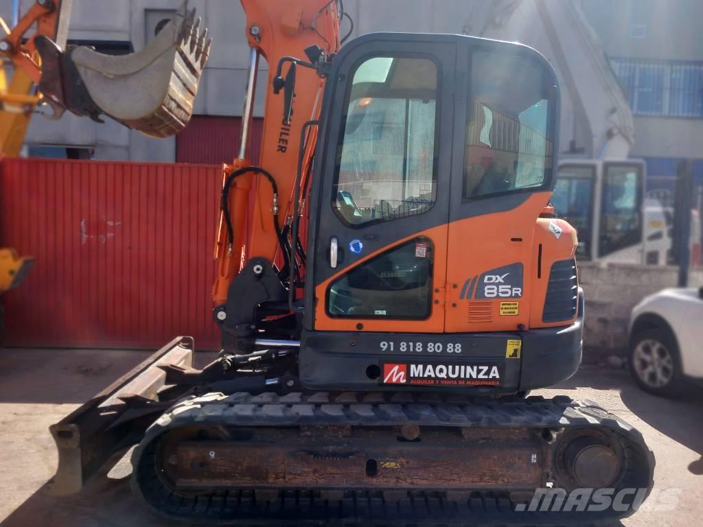 Doosan DX 85 R-3 Середні екскаватори 7т. - 12т.