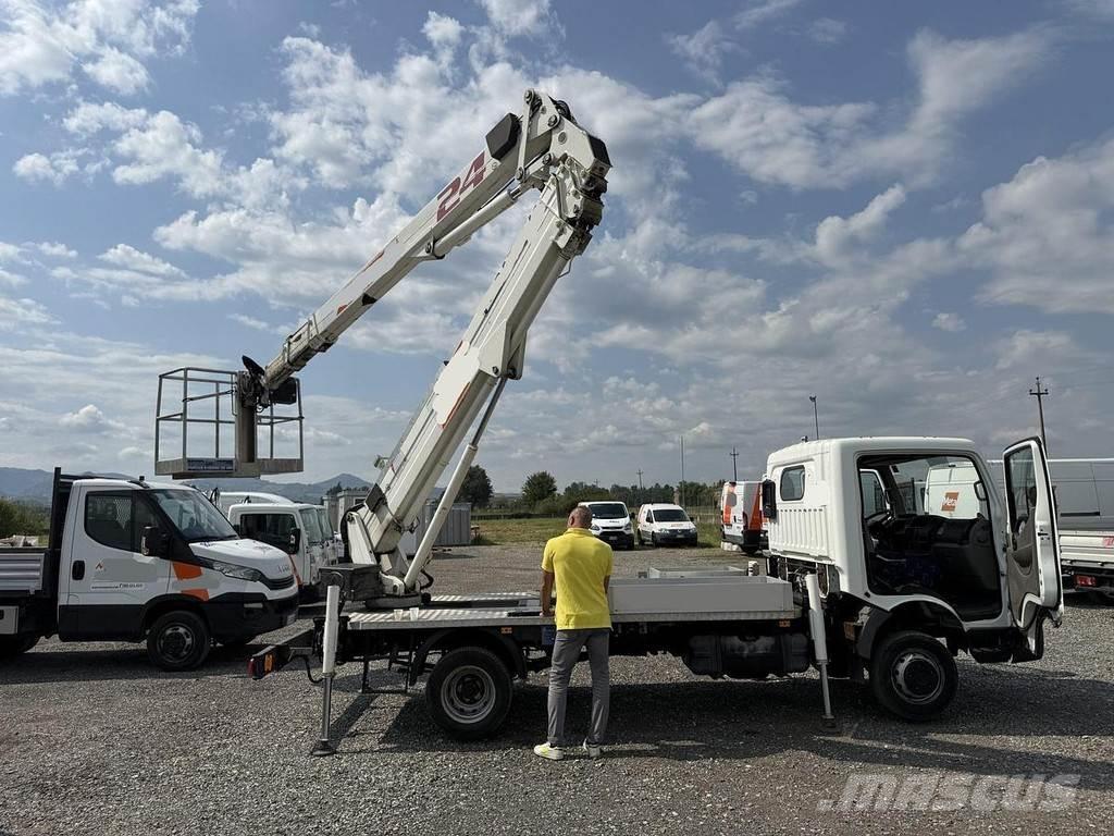 Cela DT24 Автовишки на базі вантажівки