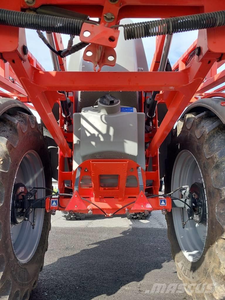 Kuhn Lexis 3000 Причіпні обприскувачі