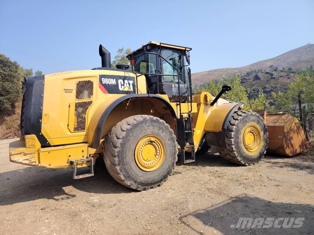 CAT 980 M Фронтальні навантажувачі