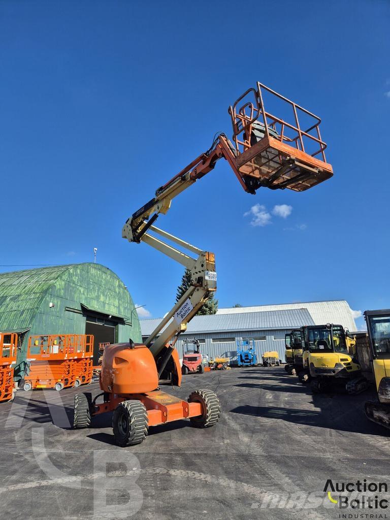 JLG 450 AJ Колінчаті підйомники