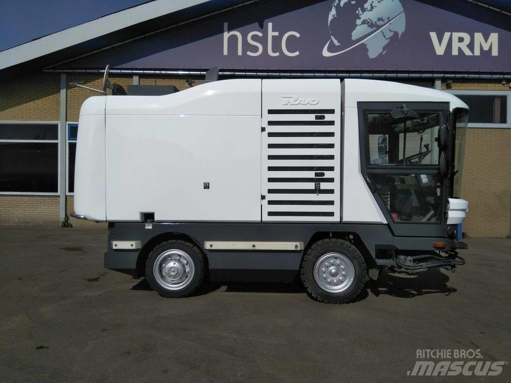 Ravo 530ST Підмітальні машини
