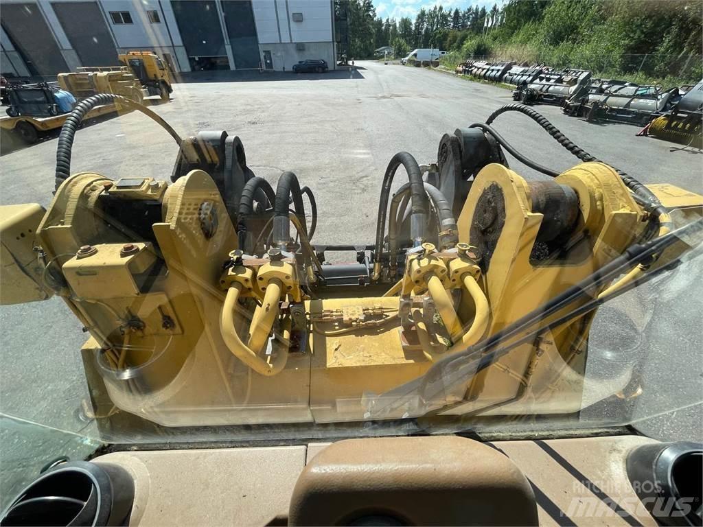CAT 936F Фронтальні навантажувачі