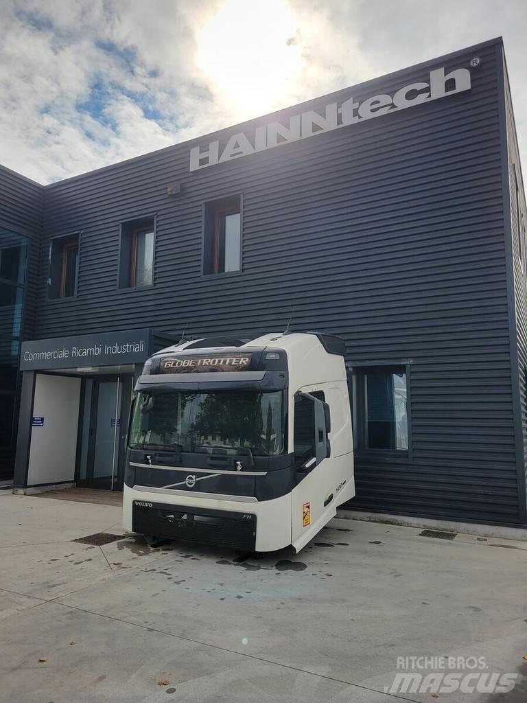 Volvo Globetrotter Кабіни