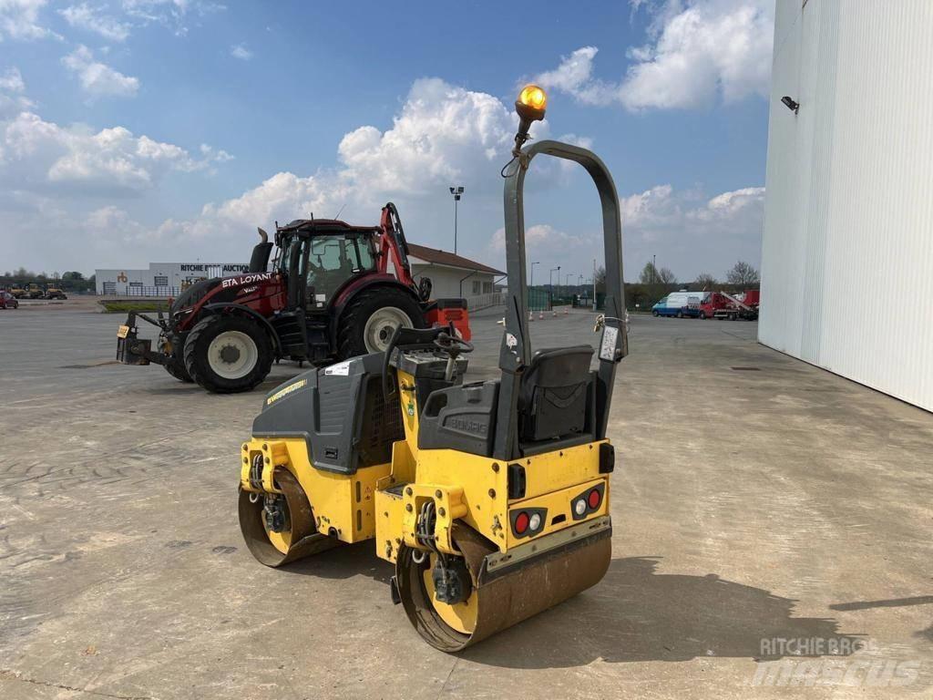 Bomag BW 100 AD M-5 Котки тротуарні
