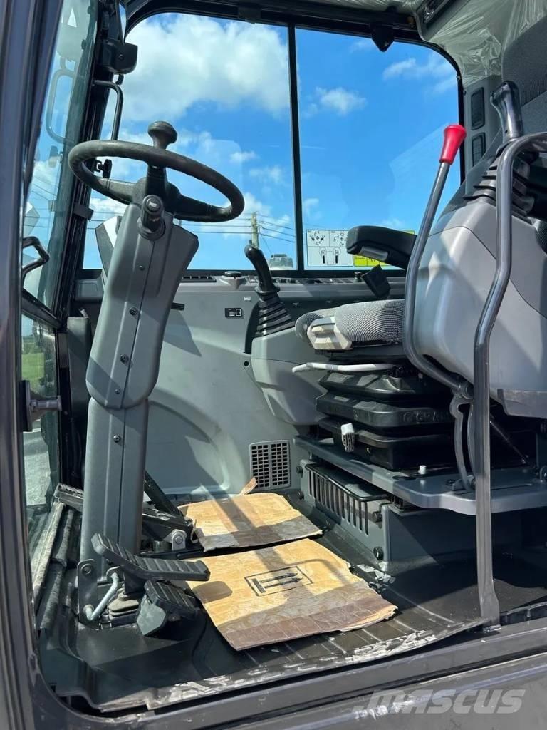 Bobcat E 55 W Колісні екскаватори